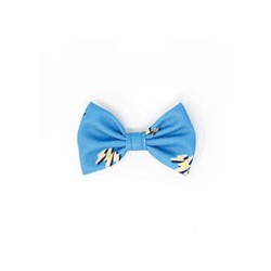 Collar con moño azul con relampago Talla M